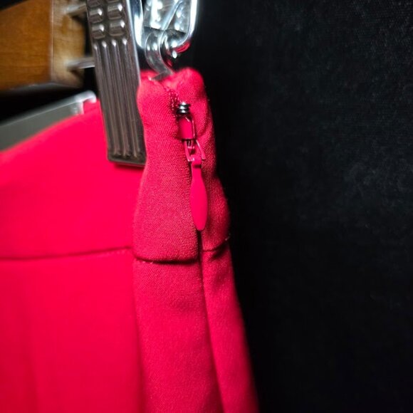 NWT Express High Waisted Flare Pant in Red 2L - Picture 3 of 13